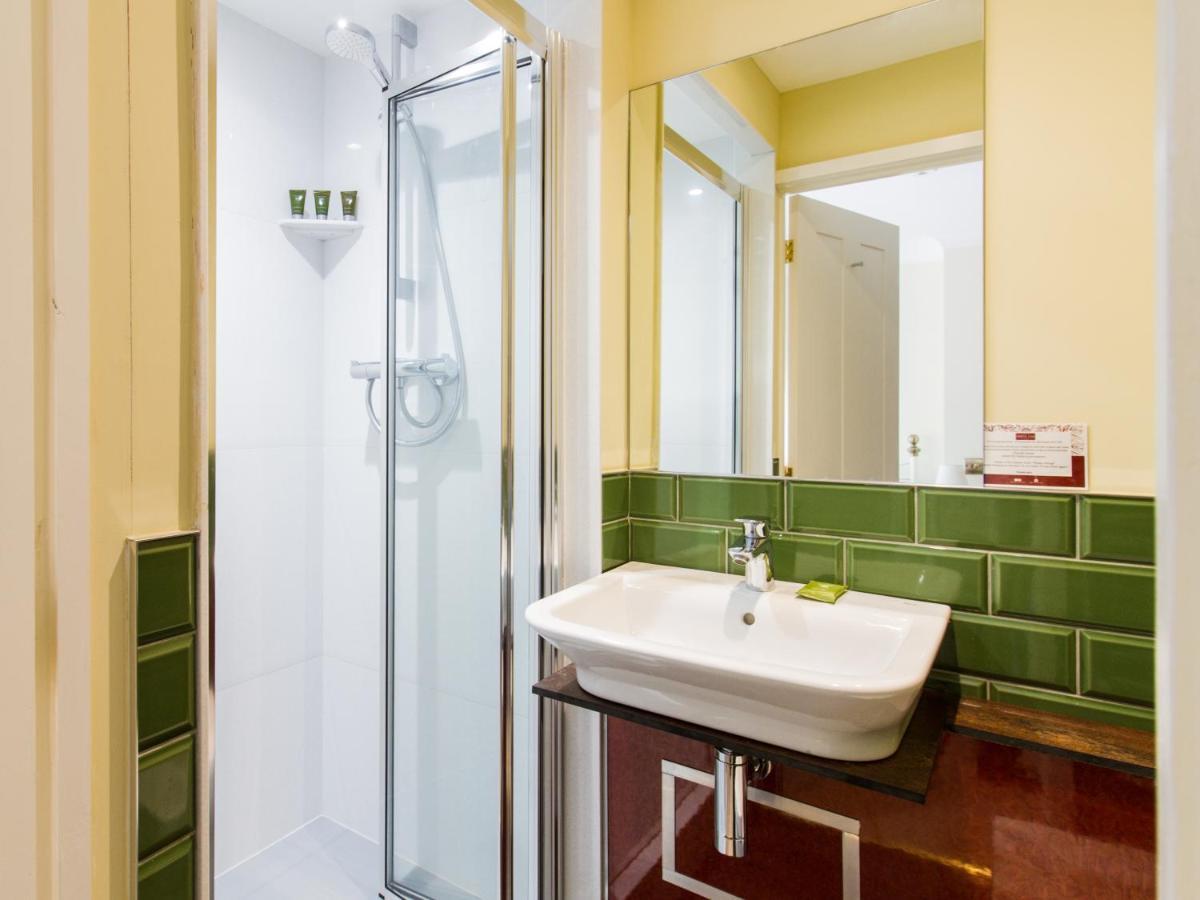 The Portland Guesthouse Cheltenham Exteriér fotografie
