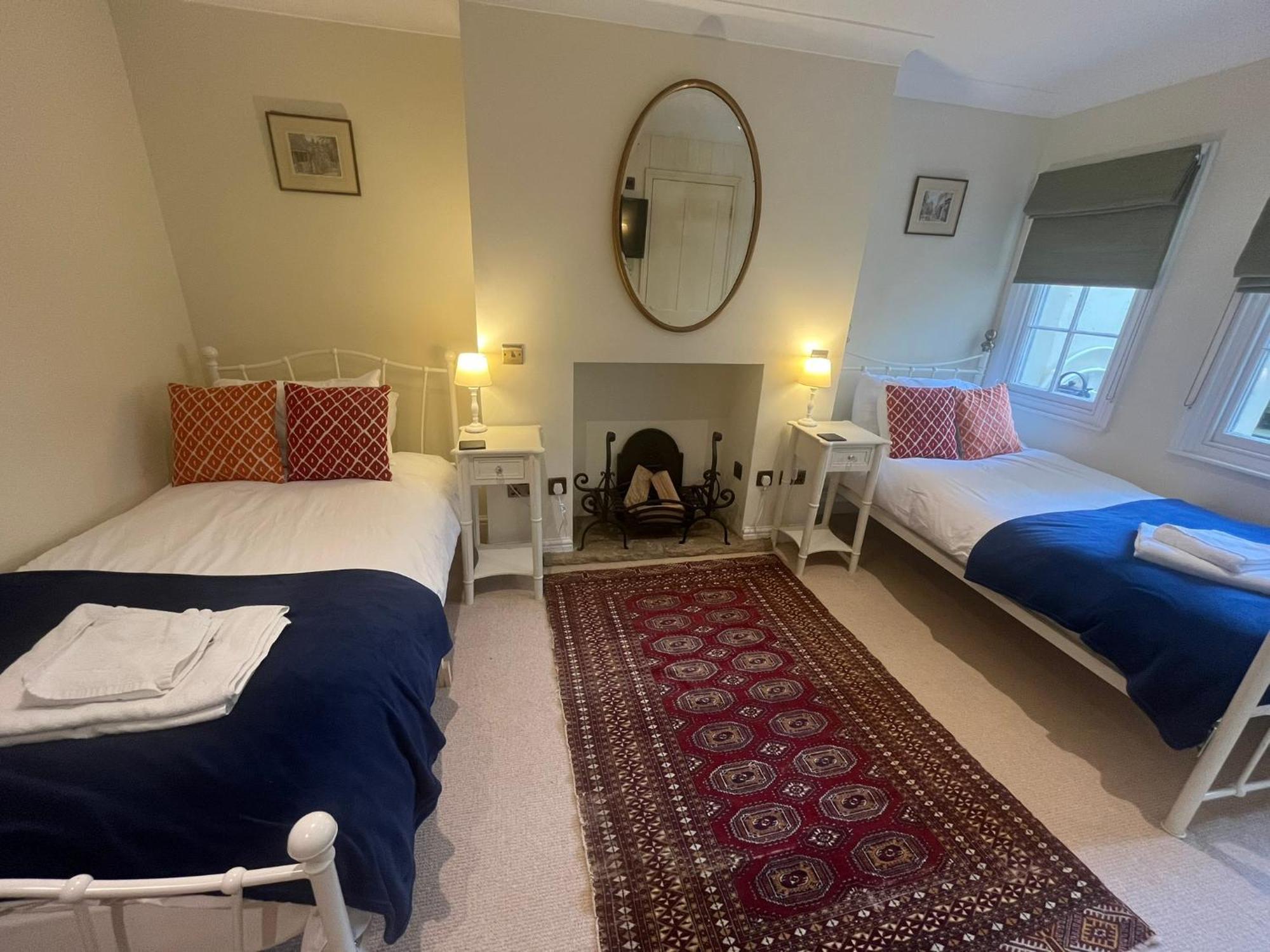 The Portland Guesthouse Cheltenham Exteriér fotografie