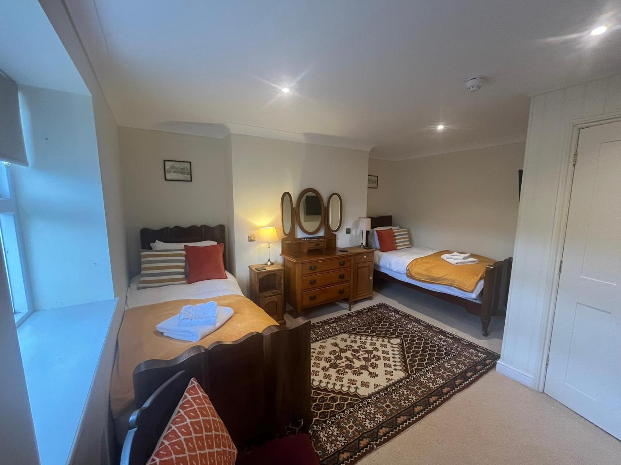 The Portland Guesthouse Cheltenham Exteriér fotografie